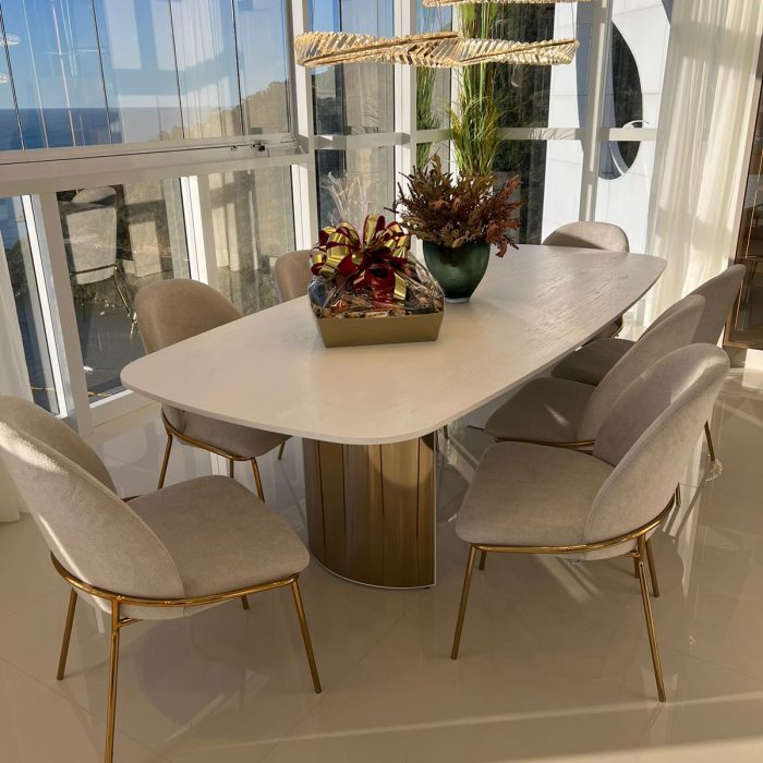 Mesa de Jantar Heavy Tampo Branco
