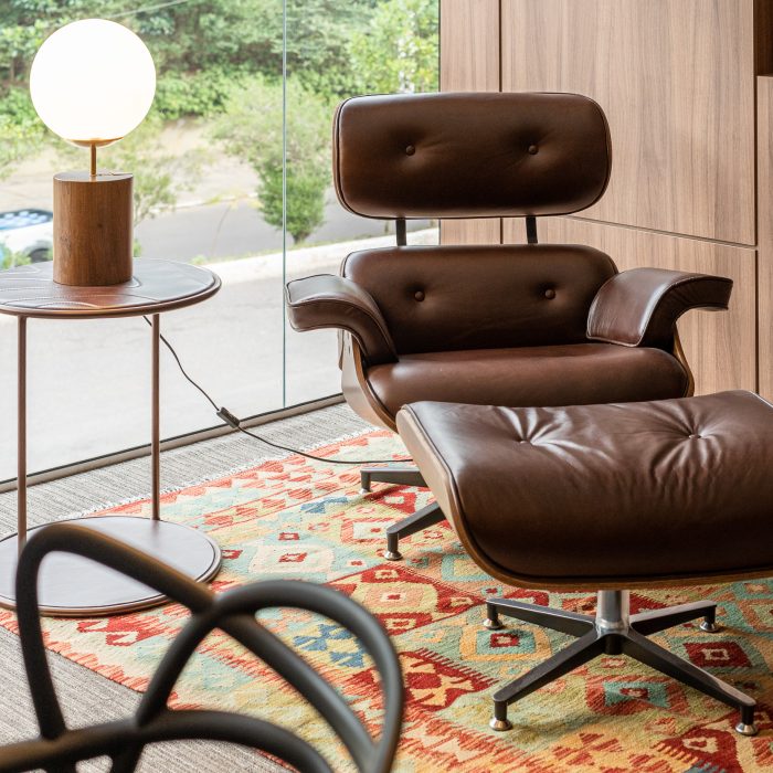 Poltrona Charles Eames_Effetti Brown_Salva Design de Mobiliário (4)